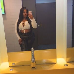 Meet your Posher, Shaena